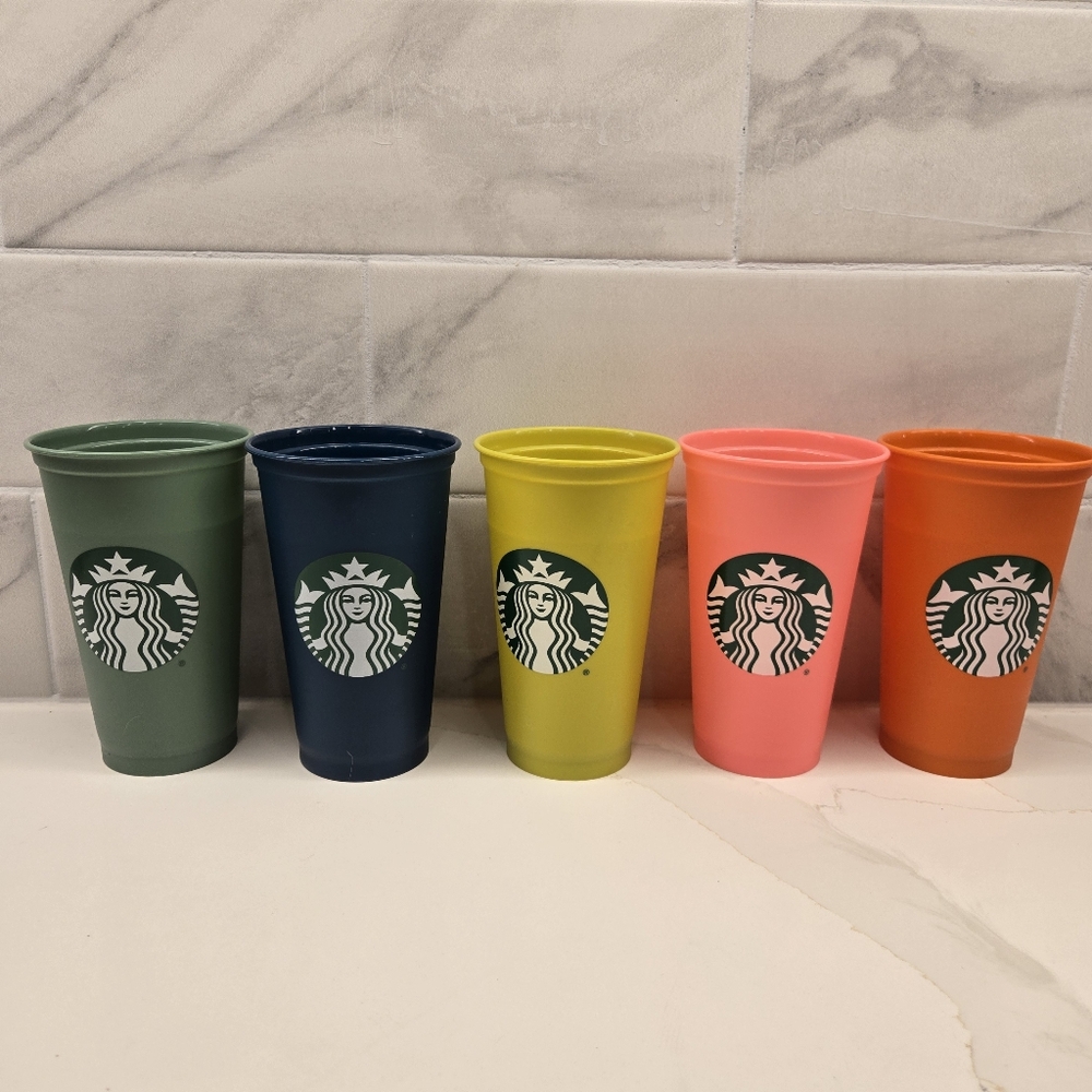 Starbuck Color Changing Cold Cups No Straws Or Lids  Set‎ Of 5